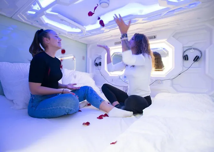 Hostel Space - Center *